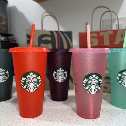 2020 Starbucks Venti Reusable Glitter Holiday Cold..